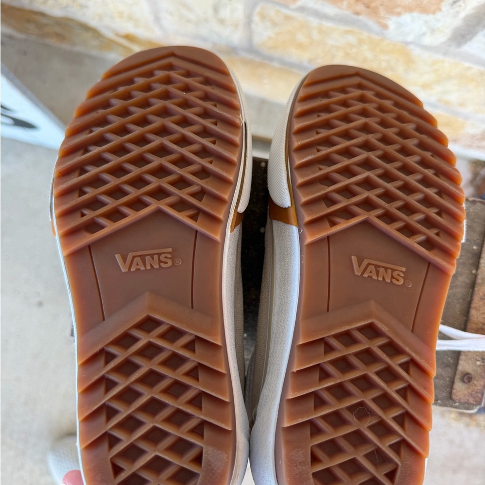 Vans Old Skool Stackform Khaki Tan Gum Sole Platform Sneakers Men 4 / Women 5.5 - Picture 7 of 11